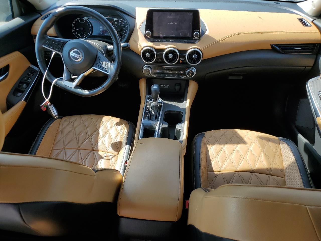 2020 Nissan Sentra - zdjęcie 8