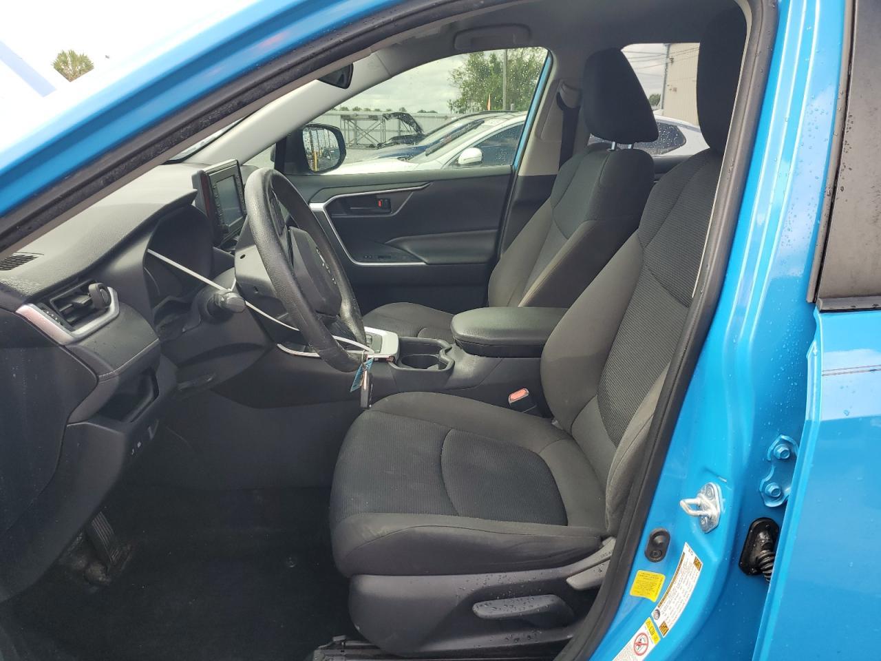 2019 Toyota Rav4 Le - zdjęcie 7