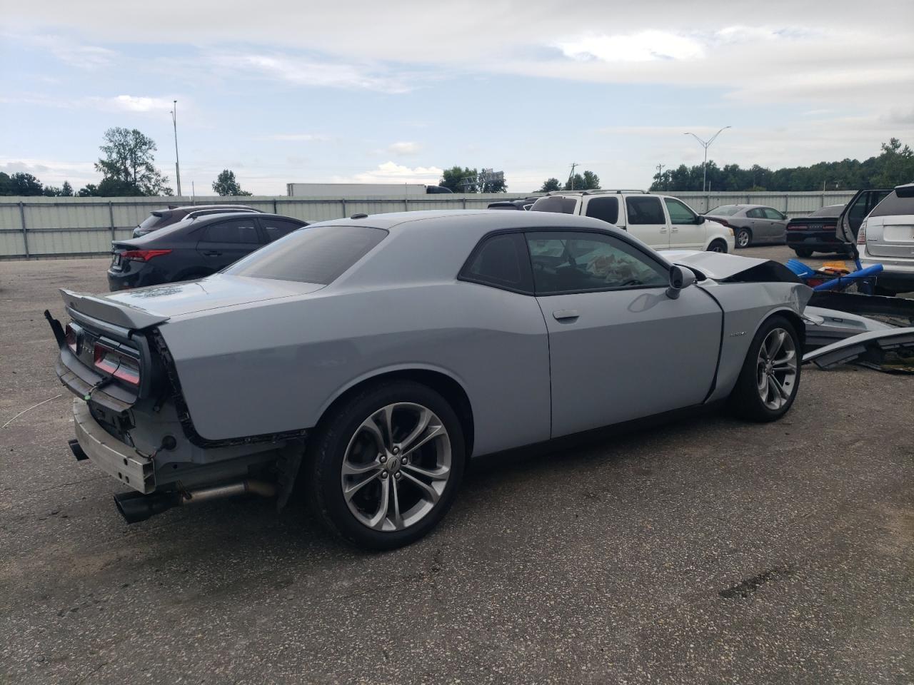 2020 Dodge Challenger R/T - zdjęcie 3