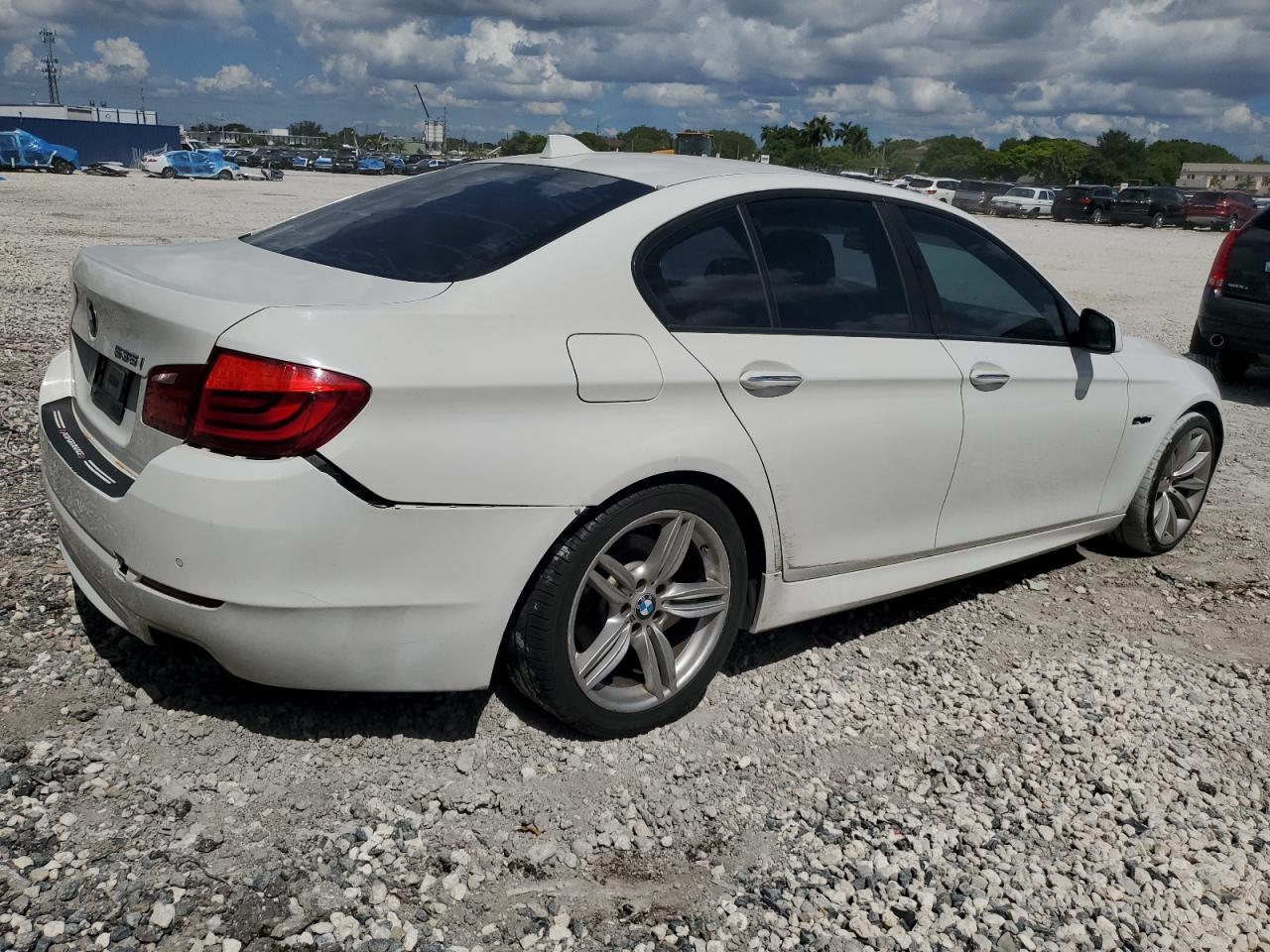 2013 BMW 535 I - zdjęcie 3