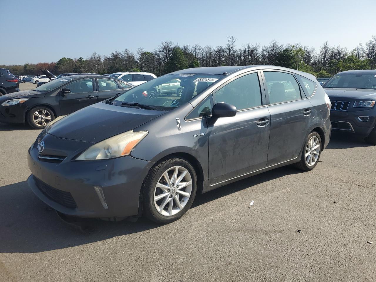 2013 Toyota Prius V - zdjęcie główne