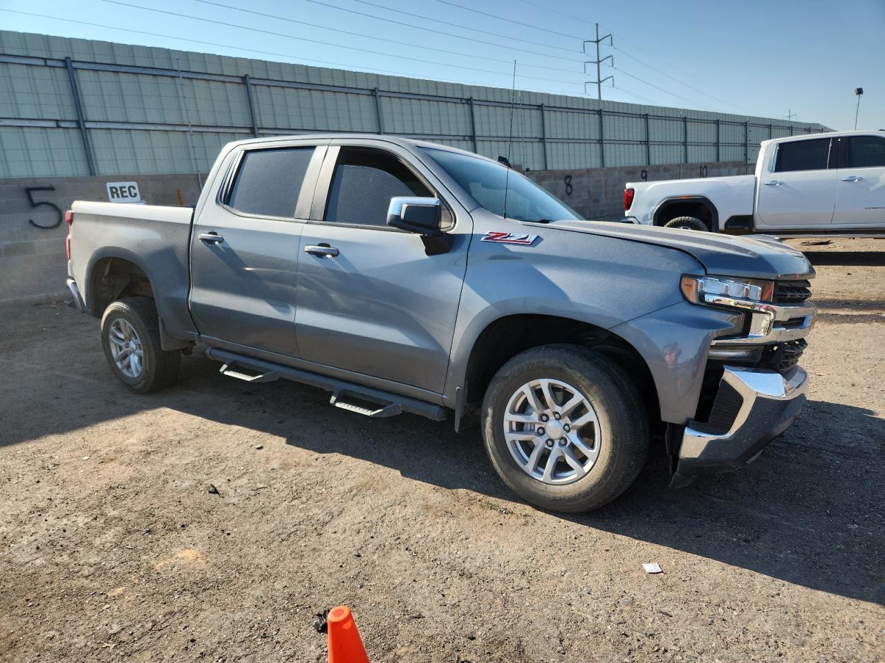 2020 Chevrolet Silverado K1500 Lt - zdjęcie 4
