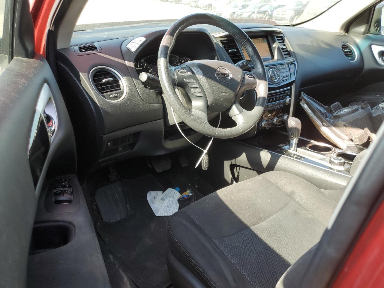 2016 Nissan Pathfinder - zdjęcie 8