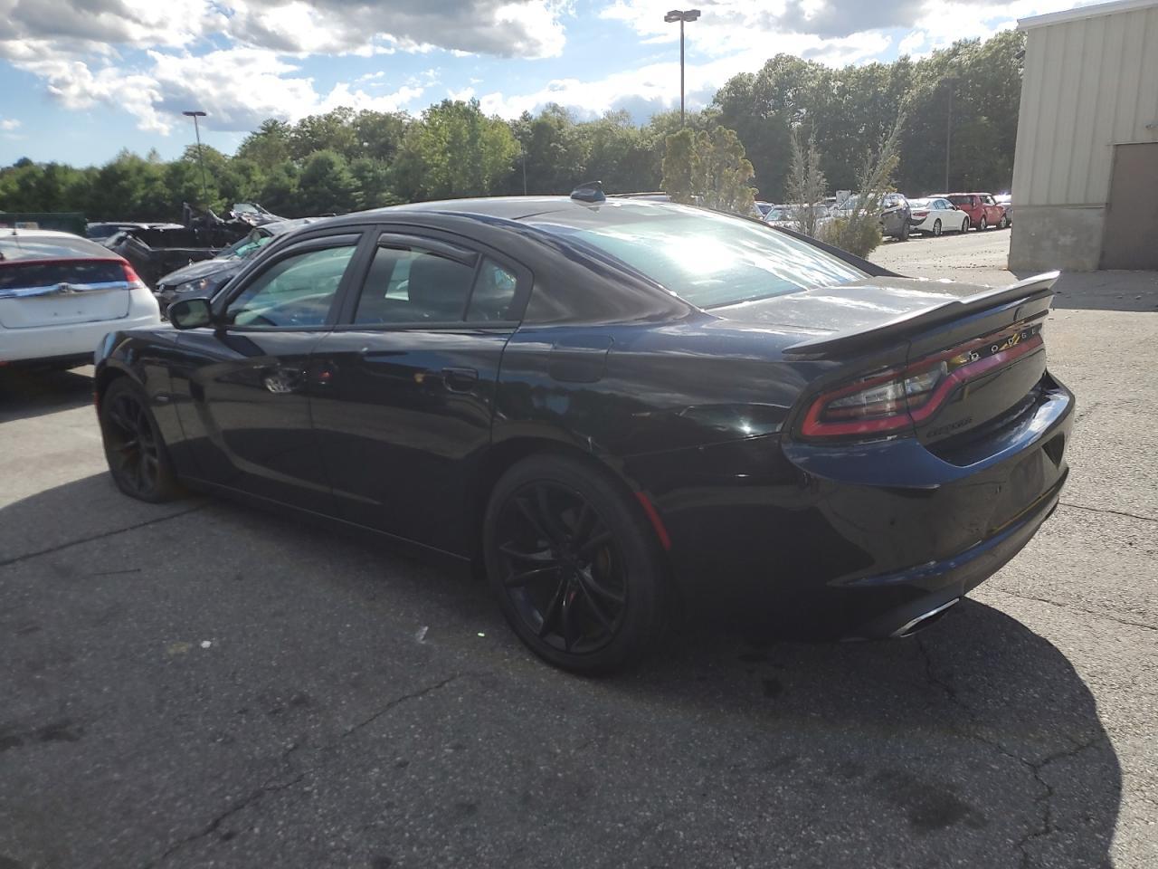 2016 Dodge Charger - zdjęcie 2