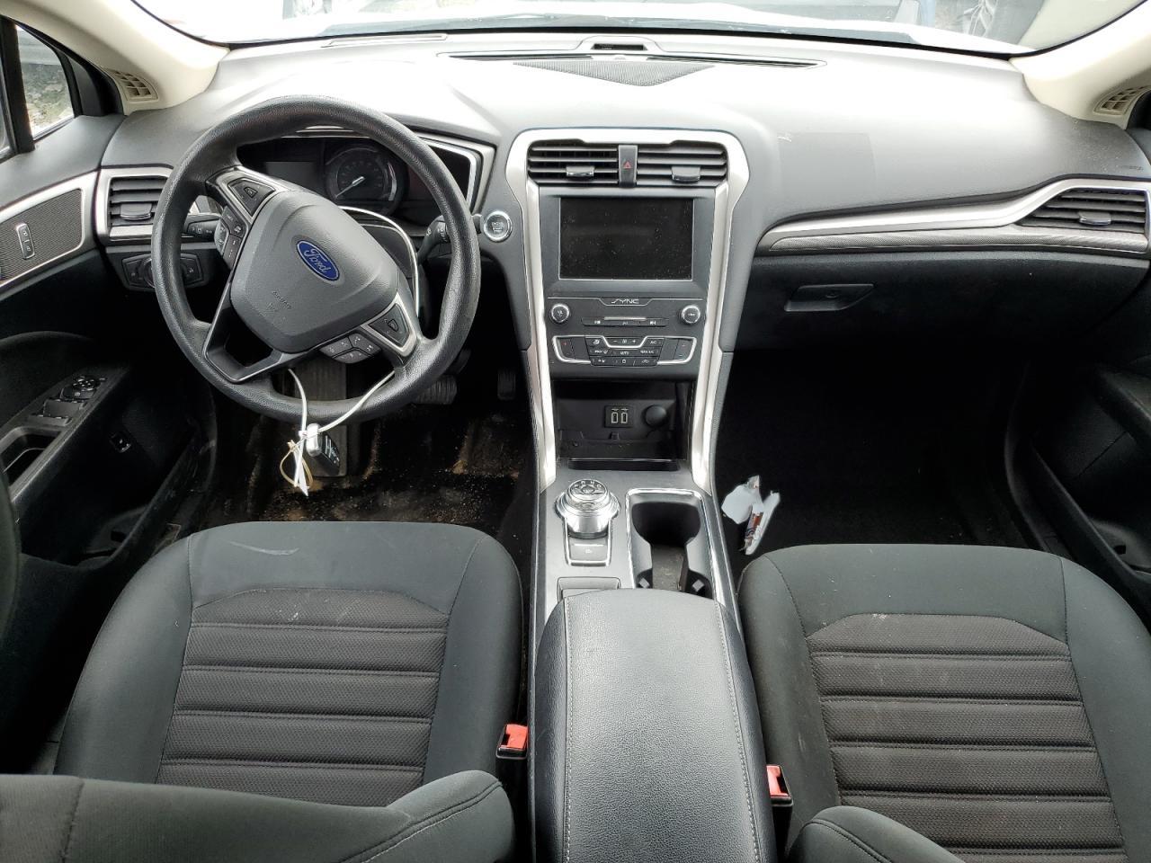 2019 Ford Fusion Se - zdjęcie 8