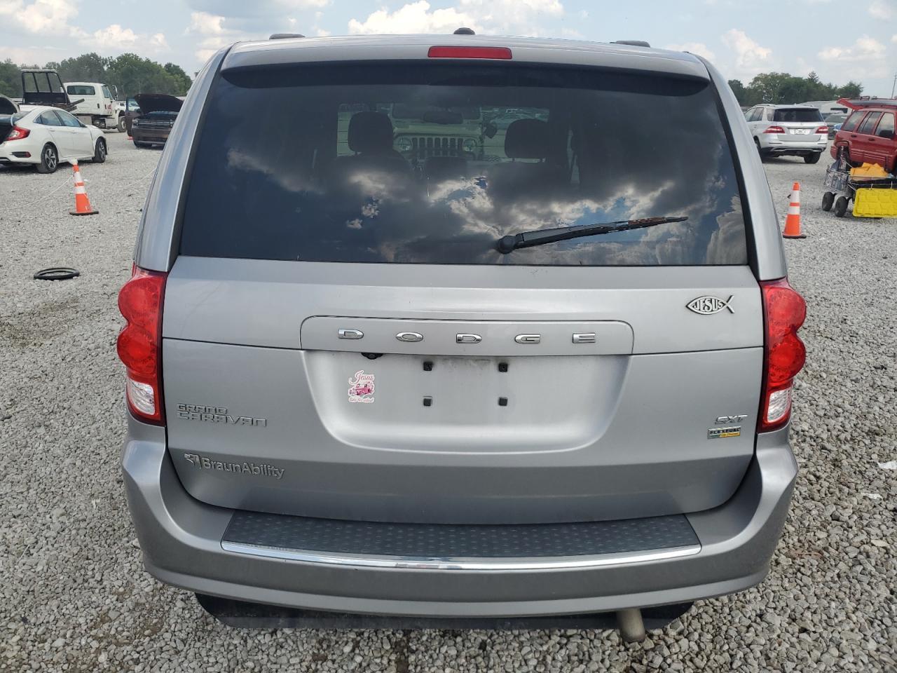 2018 Dodge Grand Caravan Sxt - zdjęcie 6