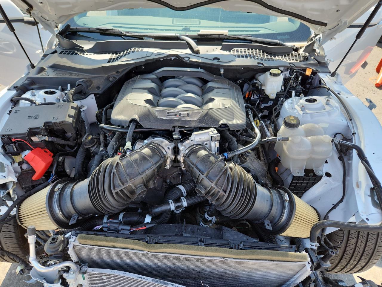 2024 Ford Mustang Gt - zdjęcie 11