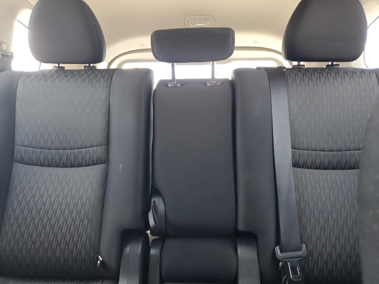 2018 Nissan Rogue S - zdjęcie 10