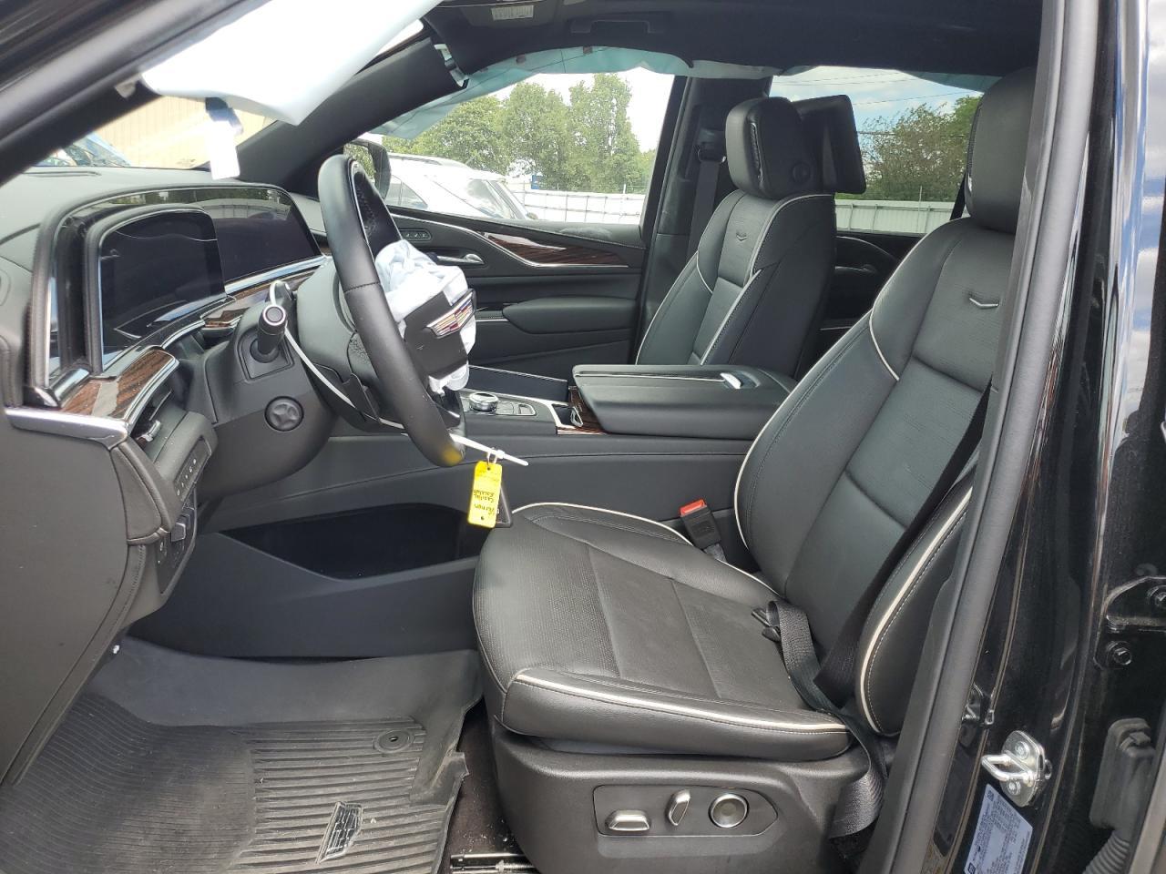 2024 Cadillac Escalade - zdjęcie 7