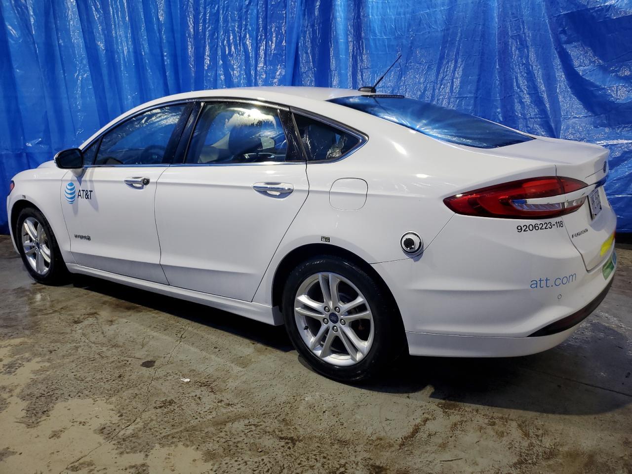 2018 Ford Fusion Se Hybrid - zdjęcie 2