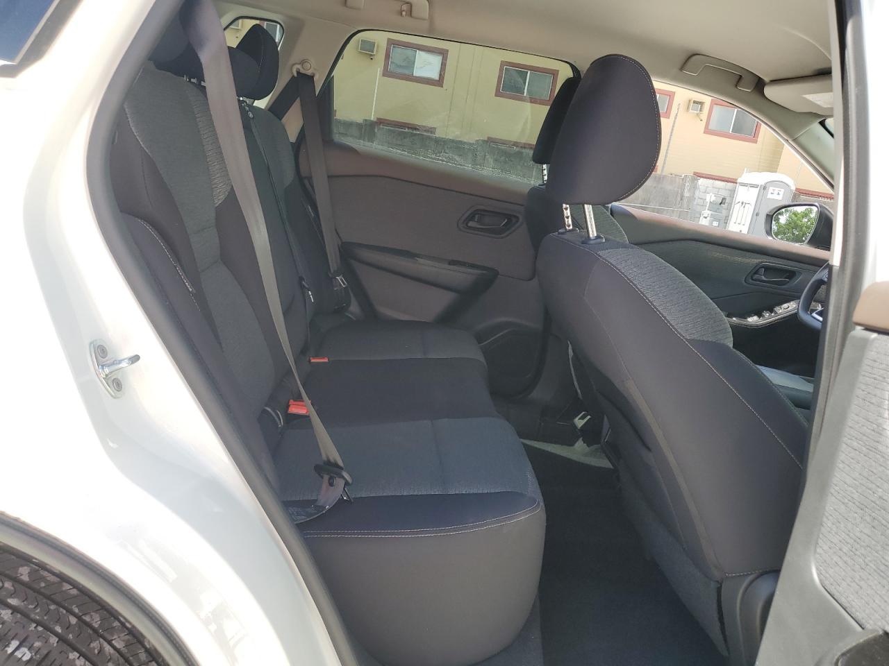 2021 Nissan Rogue S - zdjęcie 11