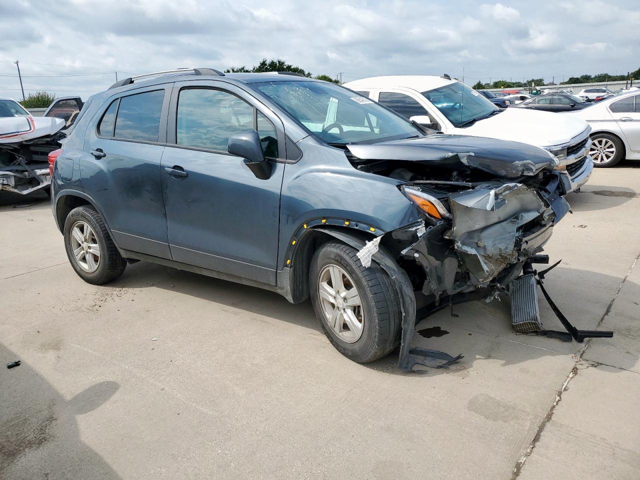 2021 Chevrolet Trax 1Lt - zdjęcie 4