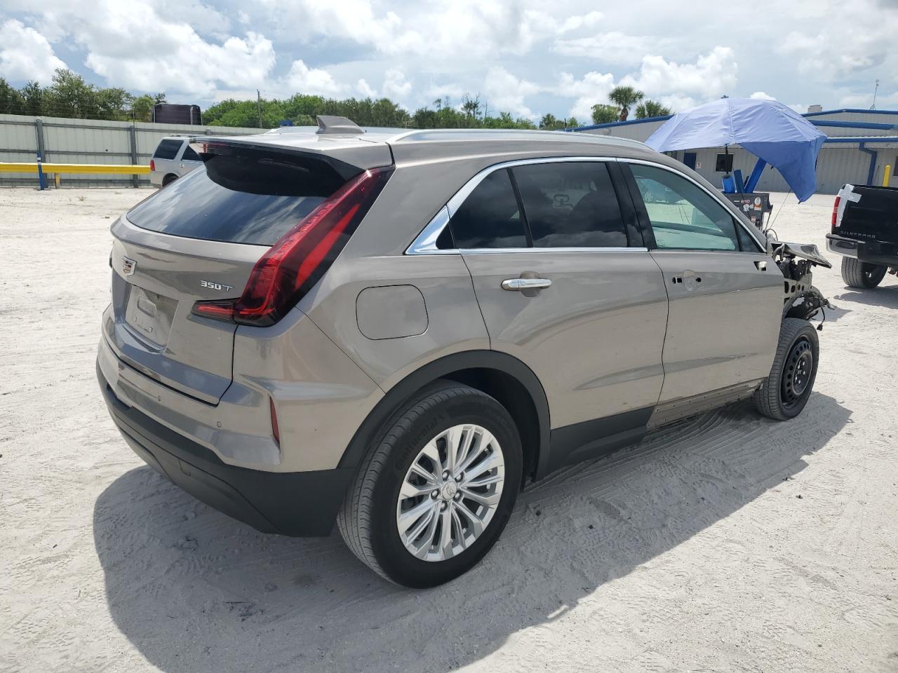 2024 Cadillac XT4 - zdjęcie 3