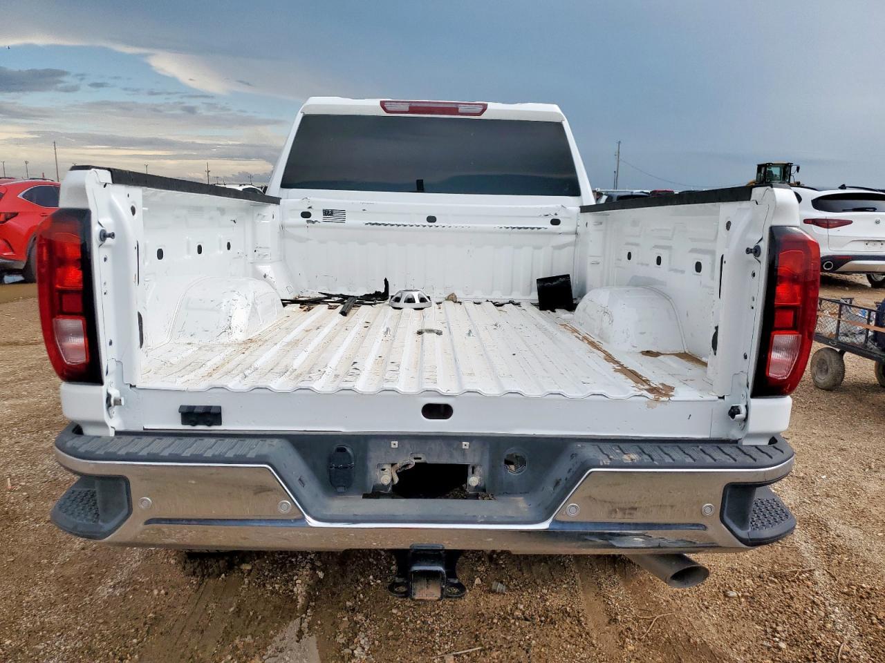 2025 GMC Sierra - zdjęcie 6