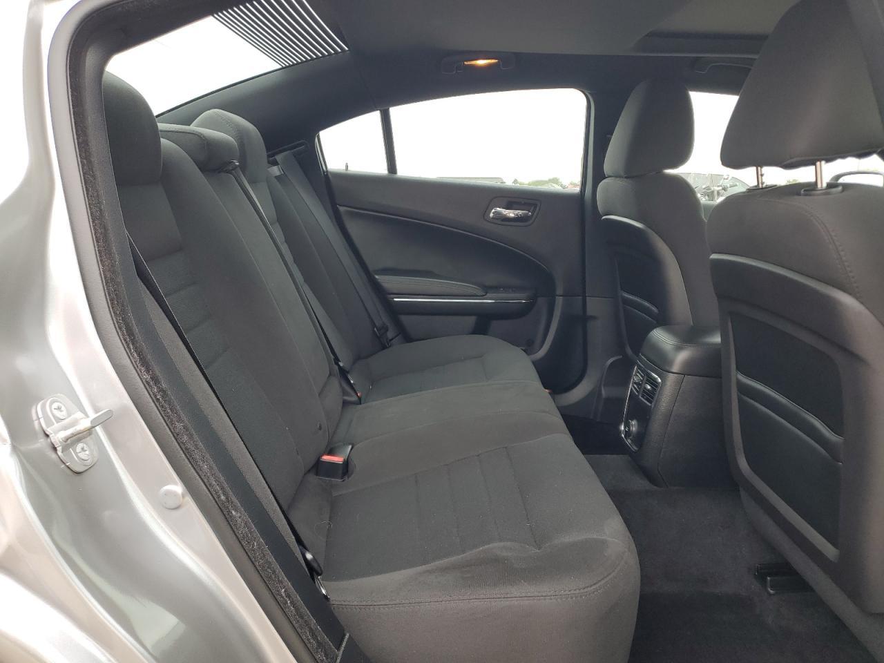 2014 Dodge Charger Sxt - zdjęcie 10