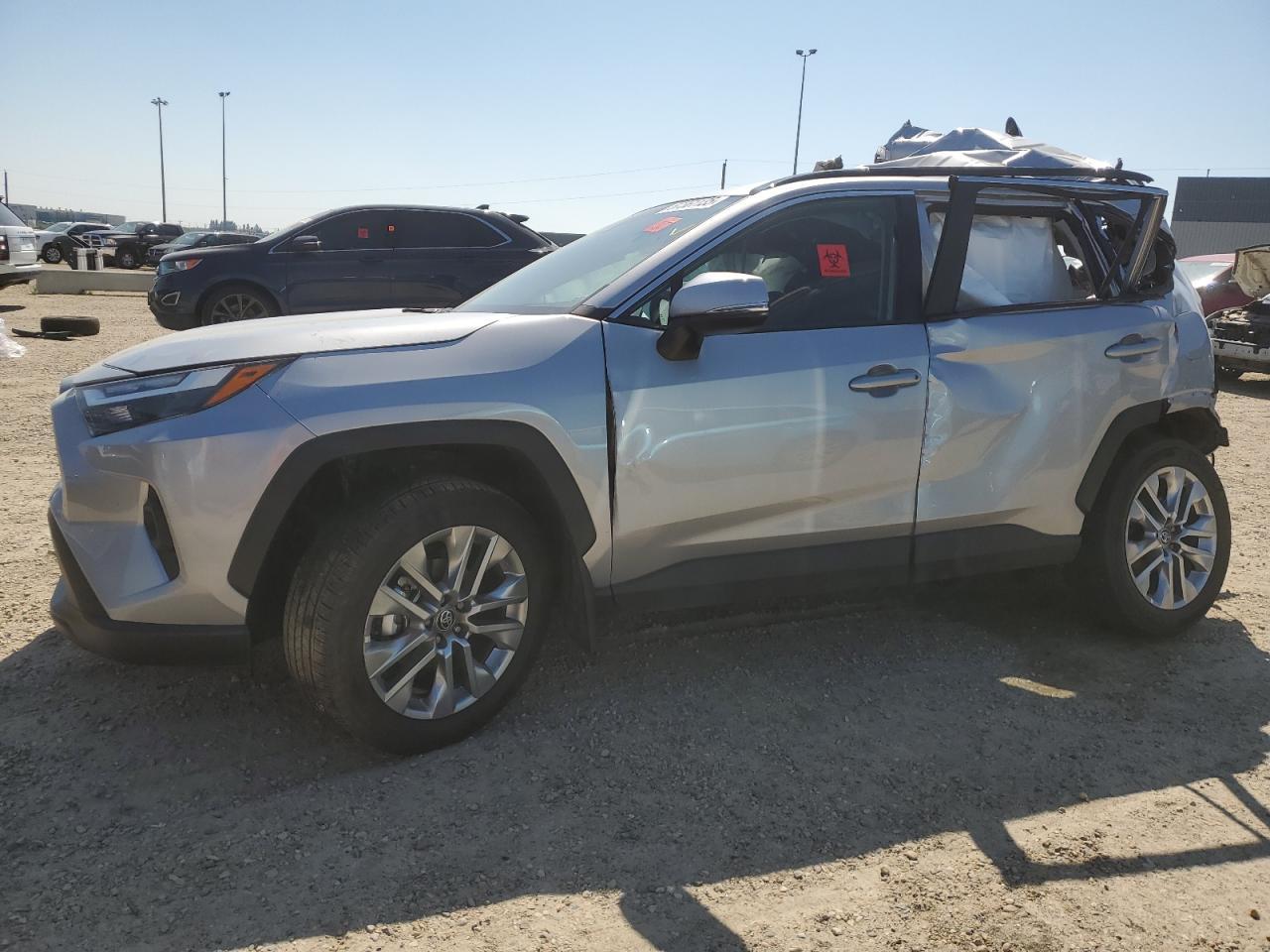 2025 Toyota Rav4 Xle - zdjęcie główne