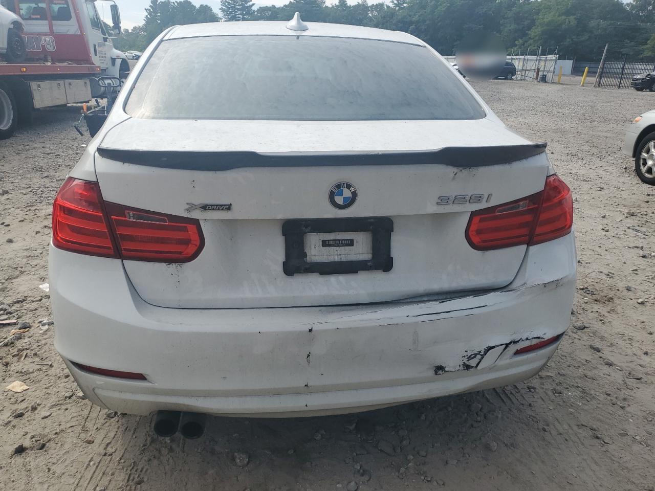 2013 BMW 328 Xi - zdjęcie 6