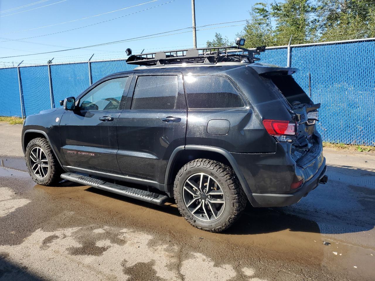 2019 Jeep Grand Cherokee Trailhawk - zdjęcie 2