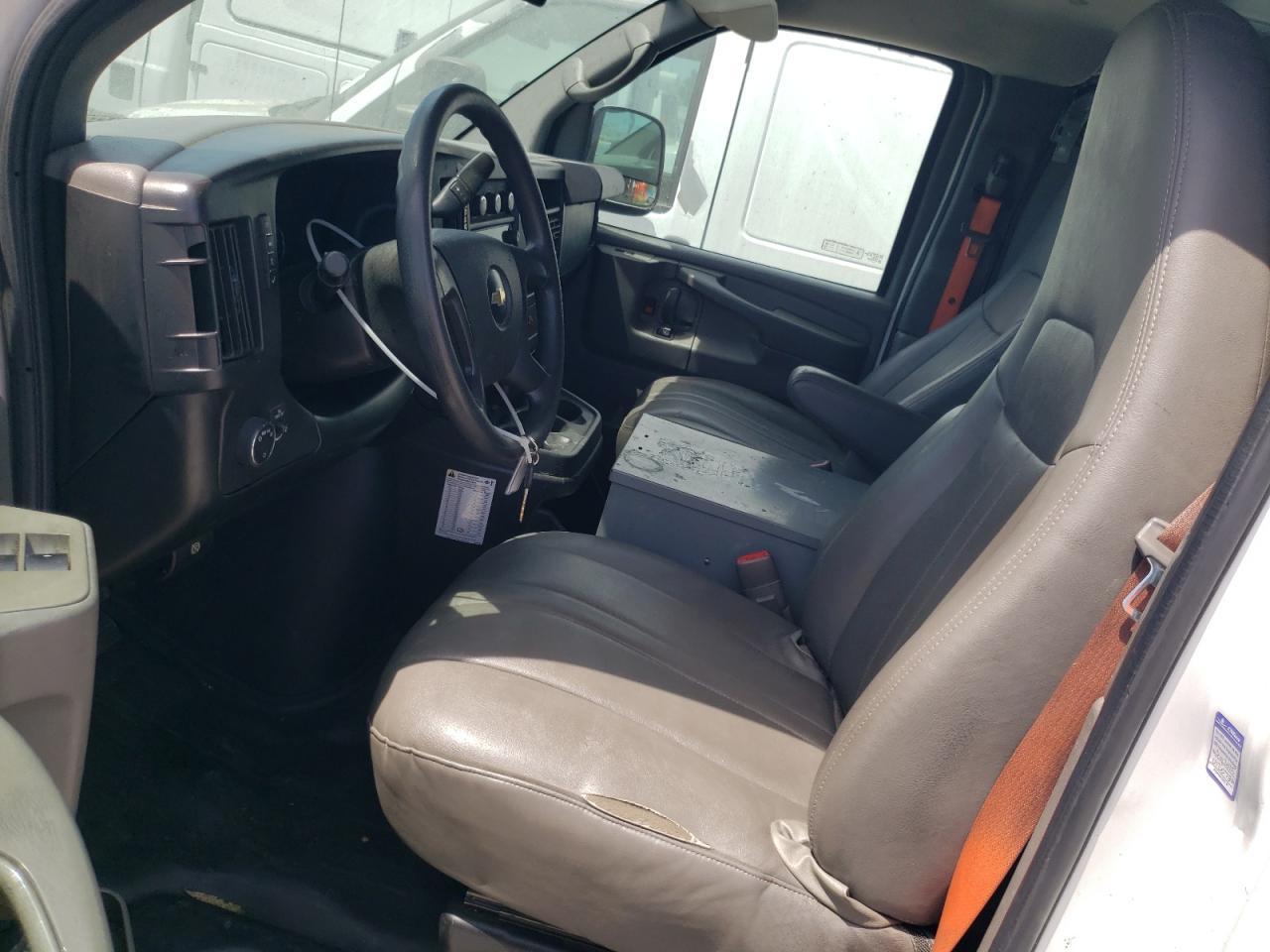 2014 Chevy Express G2500 Cargo - Cln Title - Fleet - zdjęcie 7