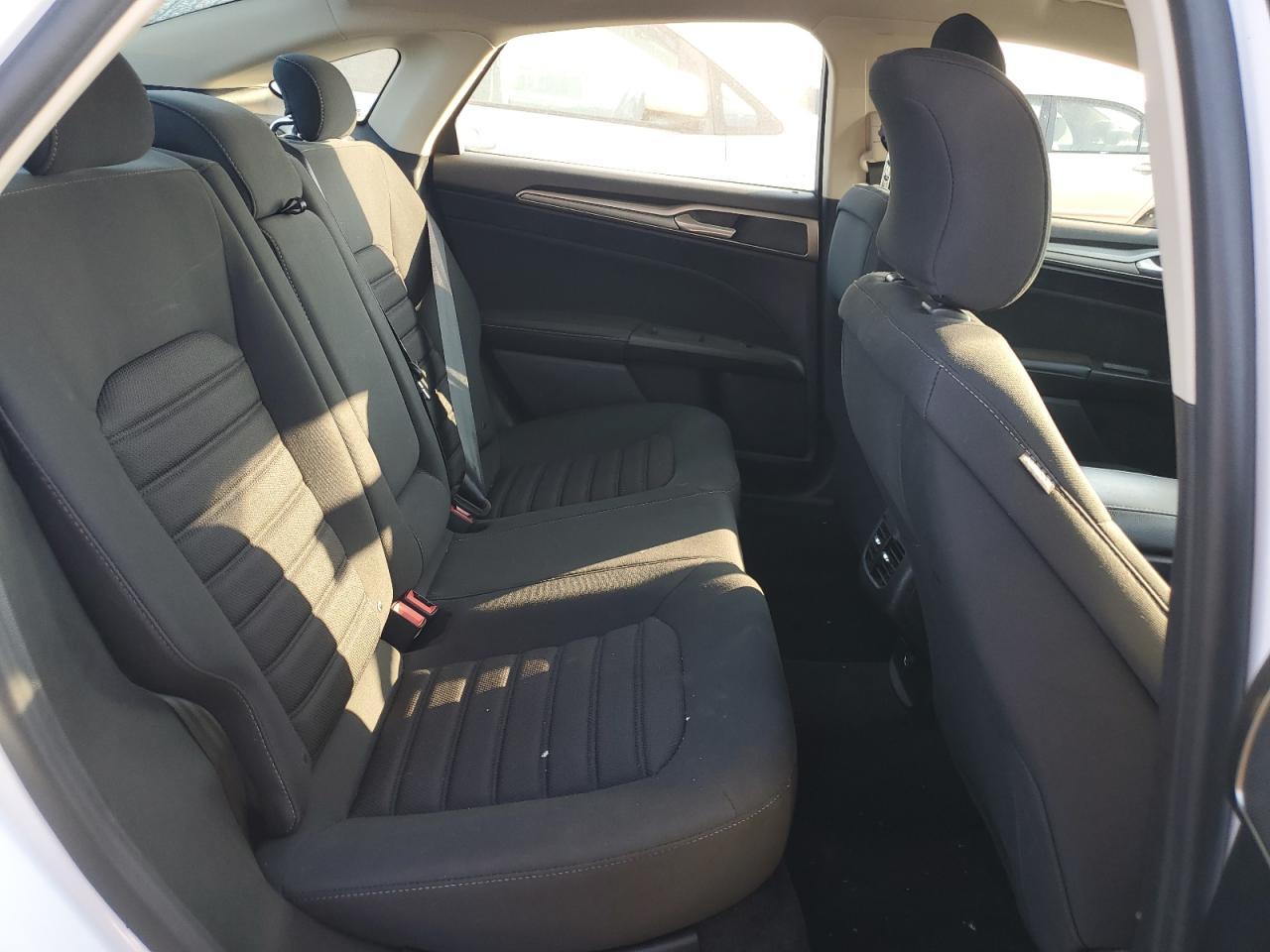 2019 Ford Fusion Se - zdjęcie 10