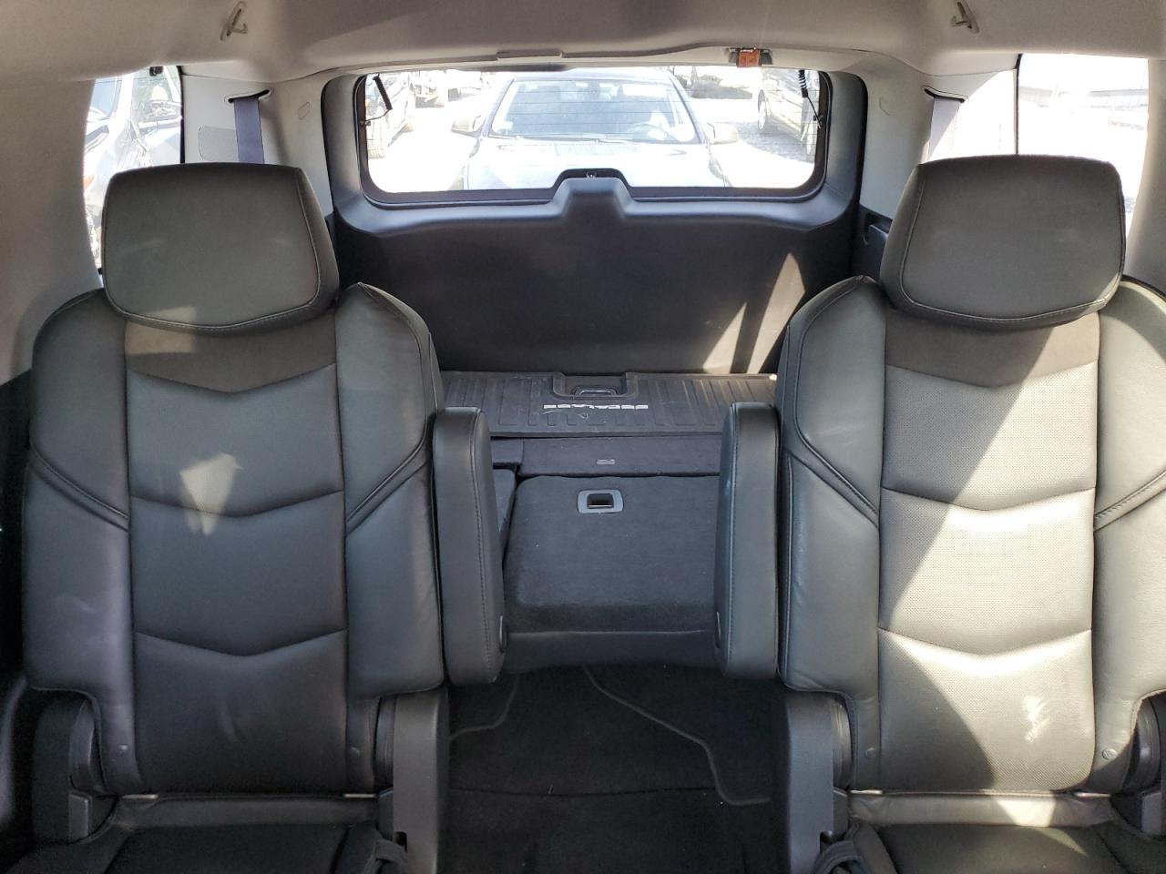 2017 Cadillac Escalade - zdjęcie 10