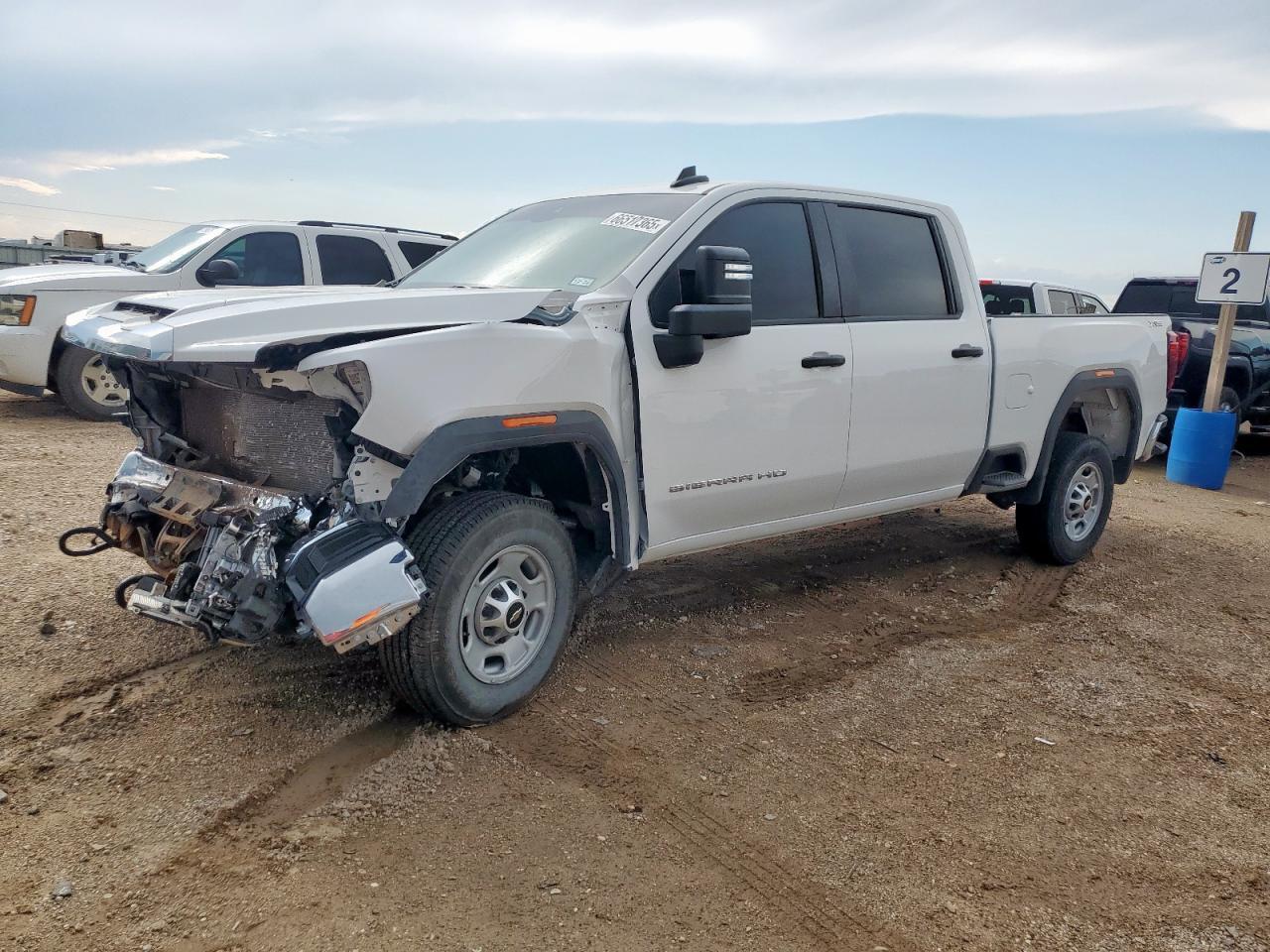 2025 GMC Sierra - zdjęcie główne