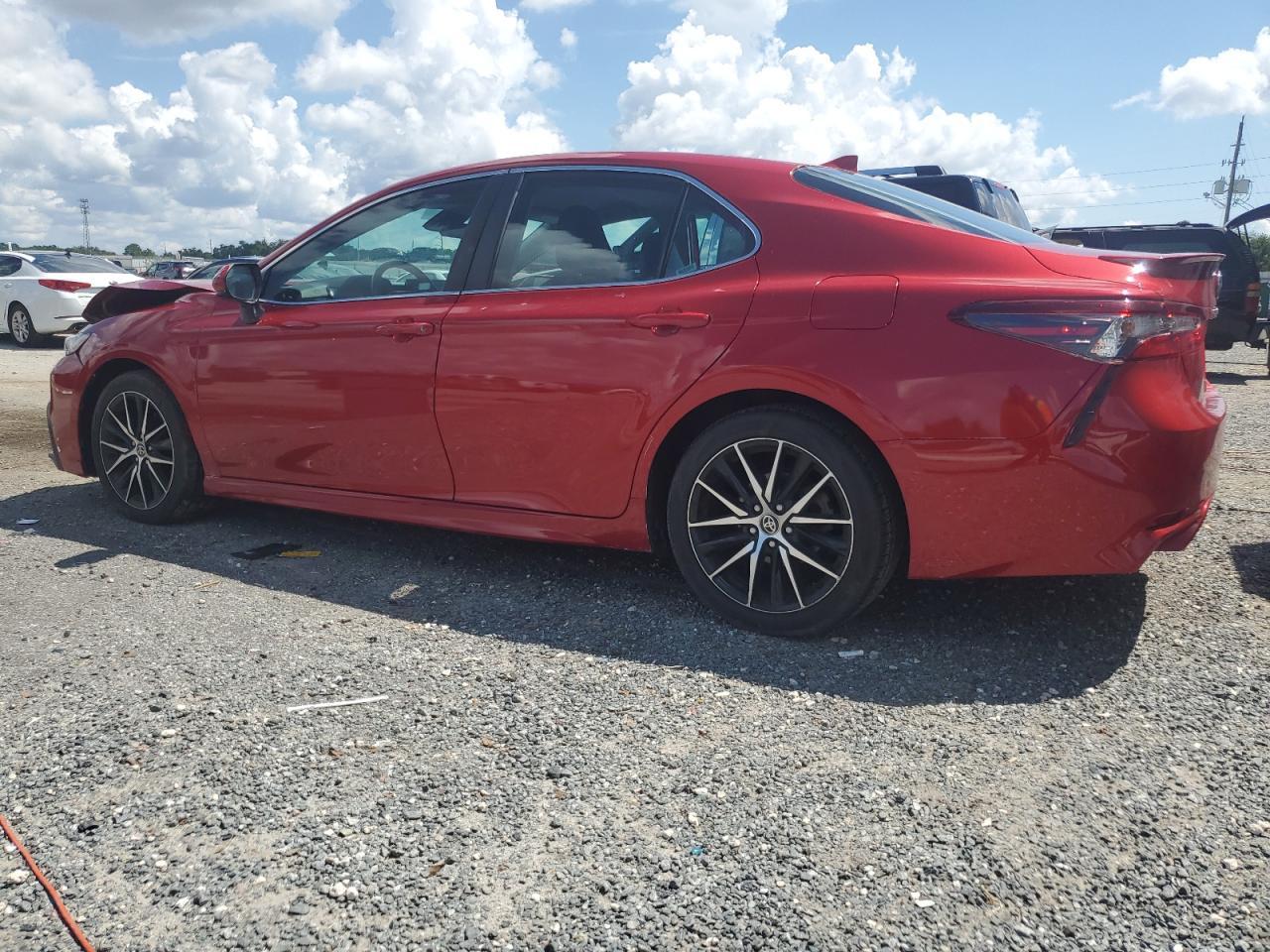 2021 Toyota Camry Se - zdjęcie 2