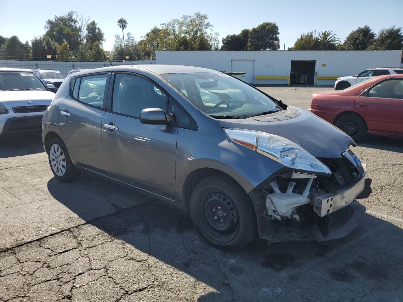 2015 Nissan Leaf S - zdjęcie 4