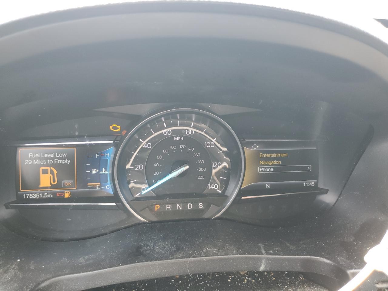 2019 Ford Explorer Limited - zdjęcie 9