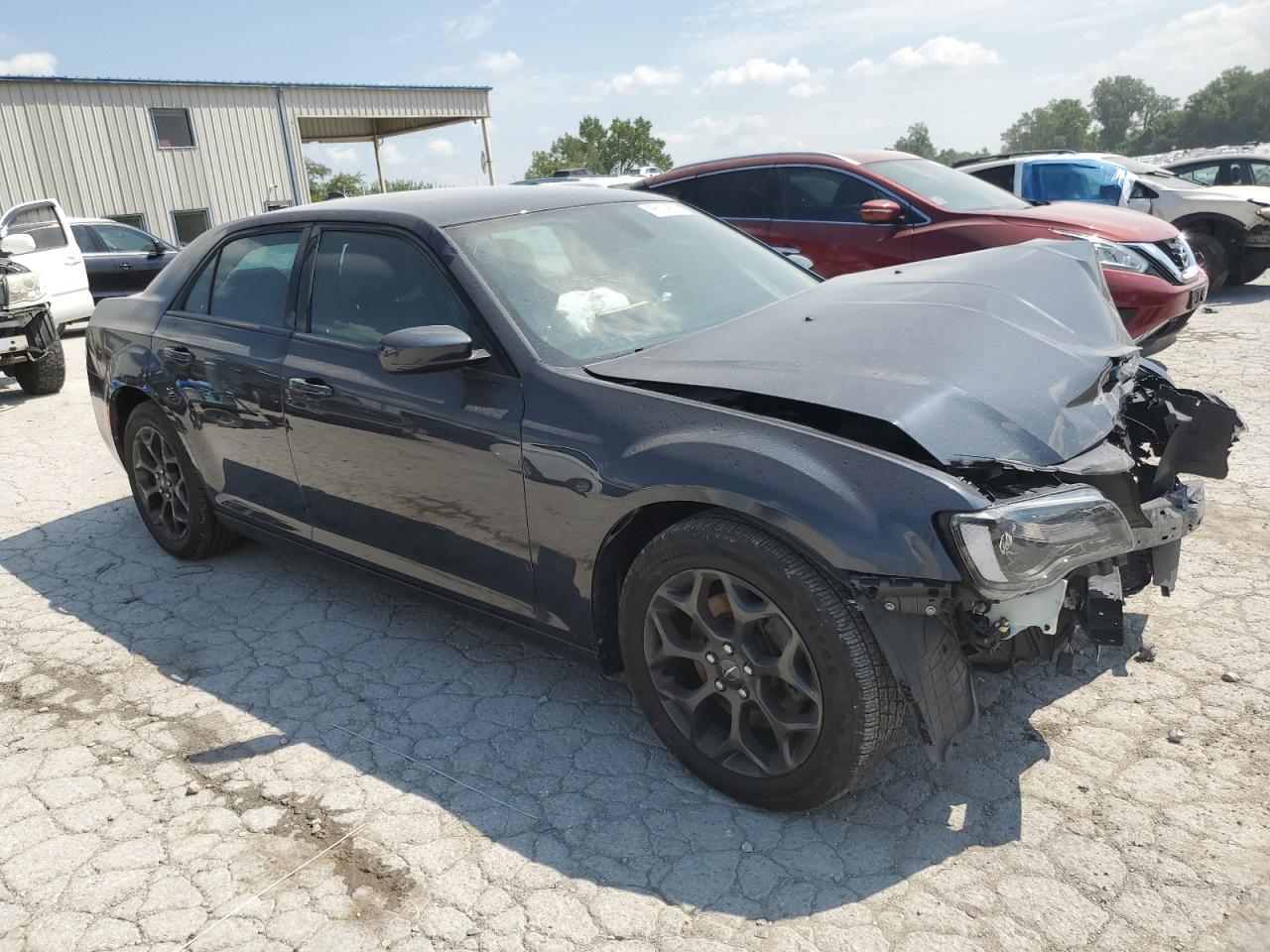2019 Chrysler 300 S - zdjęcie 4
