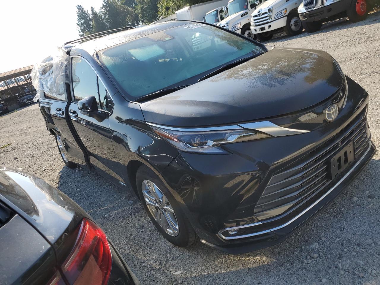 2021 Toyota Sienna Limited - zdjęcie 4