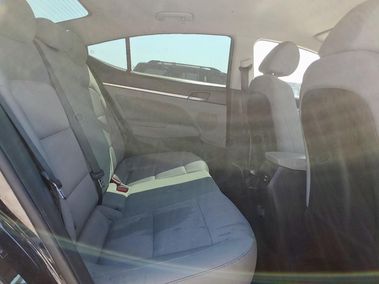 2017 Hyundai Elantra Se - zdjęcie 10