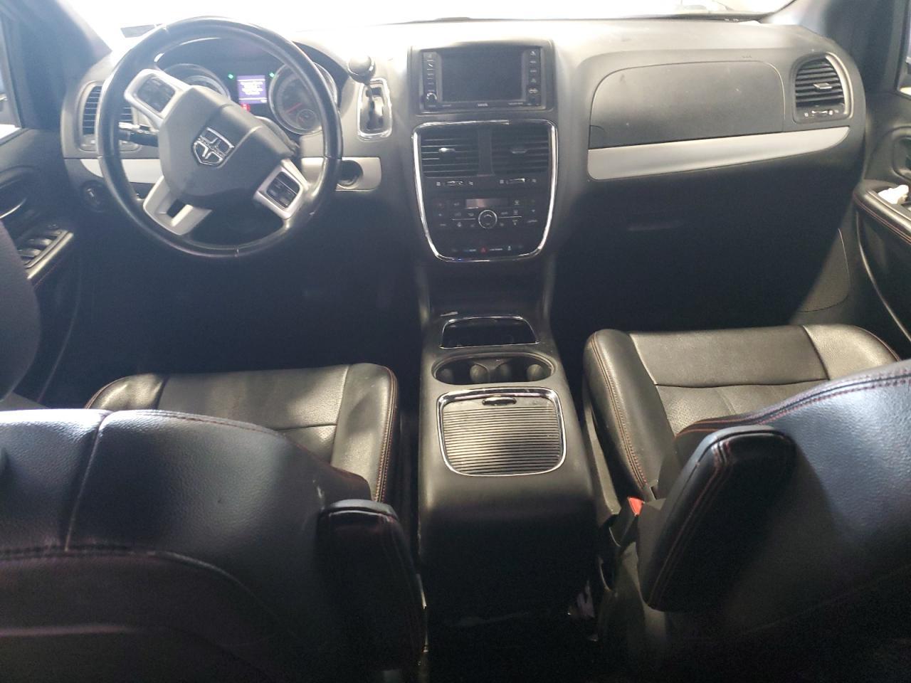 2019 Dodge Caravan - zdjęcie 8