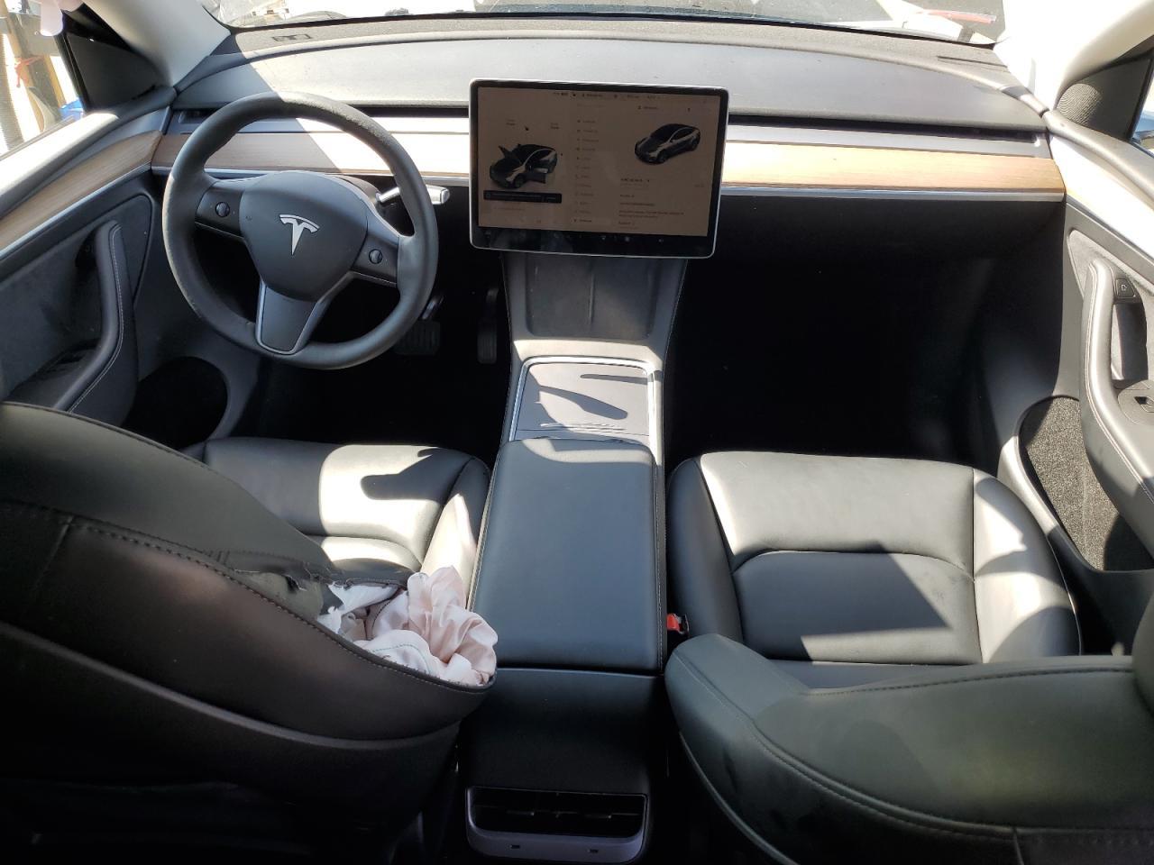 2023 Tesla Model Y - zdjęcie 8