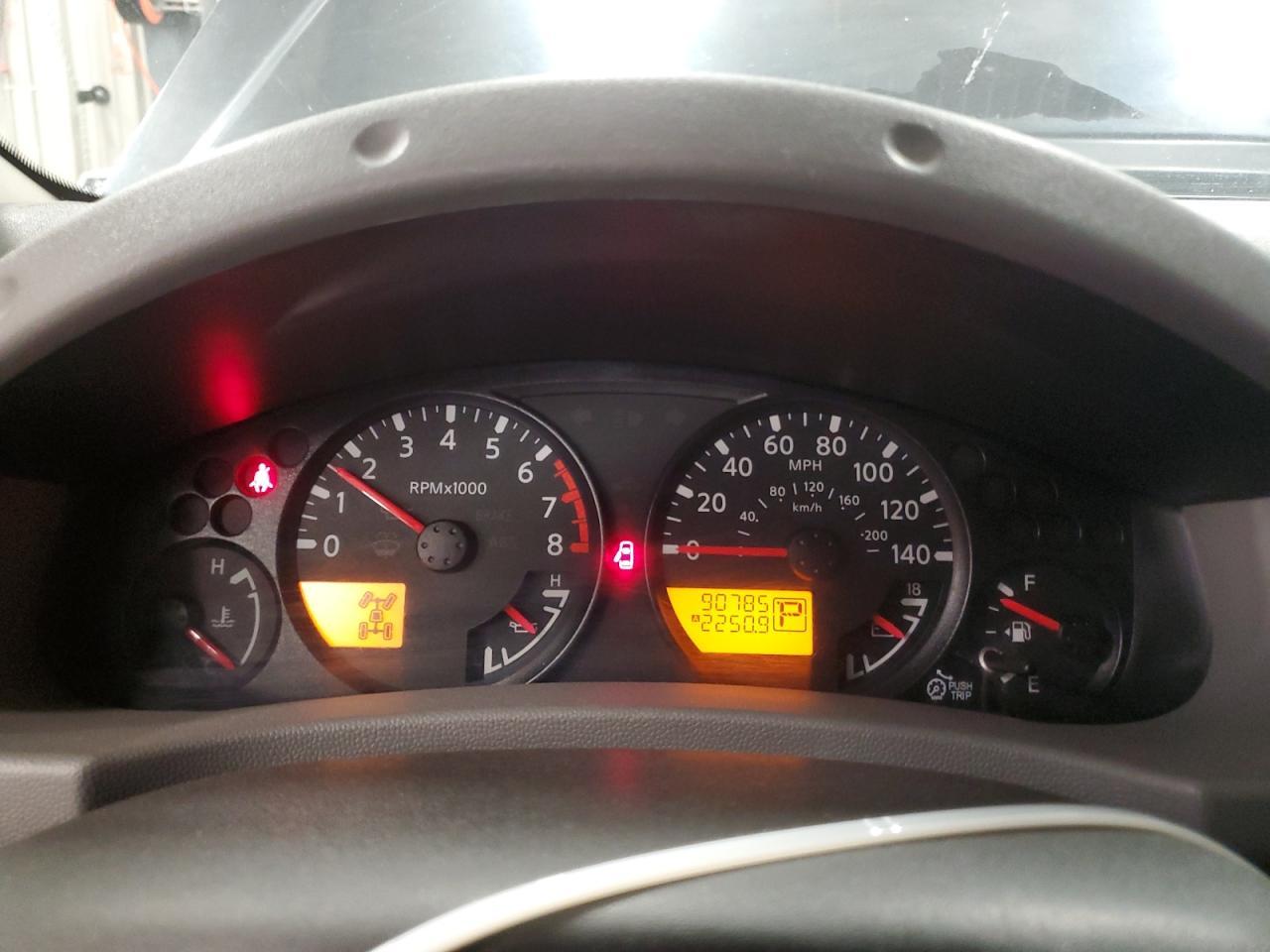 2014 Nissan Xterra S - zdjęcie 9