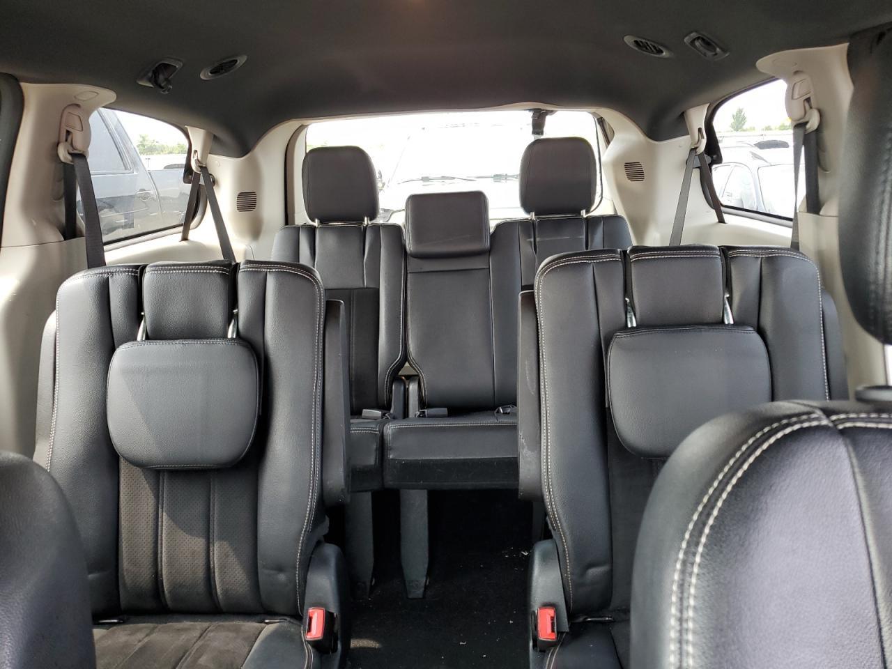 2017 Dodge Caravan - zdjęcie 10