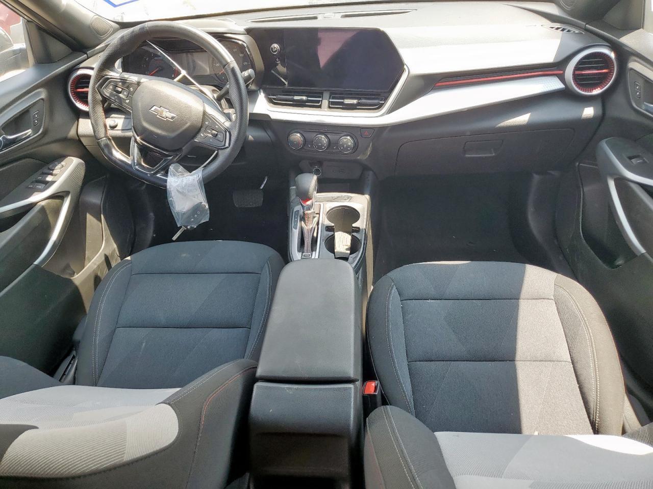 2024 Chevrolet Trax 1Rs - zdjęcie 8