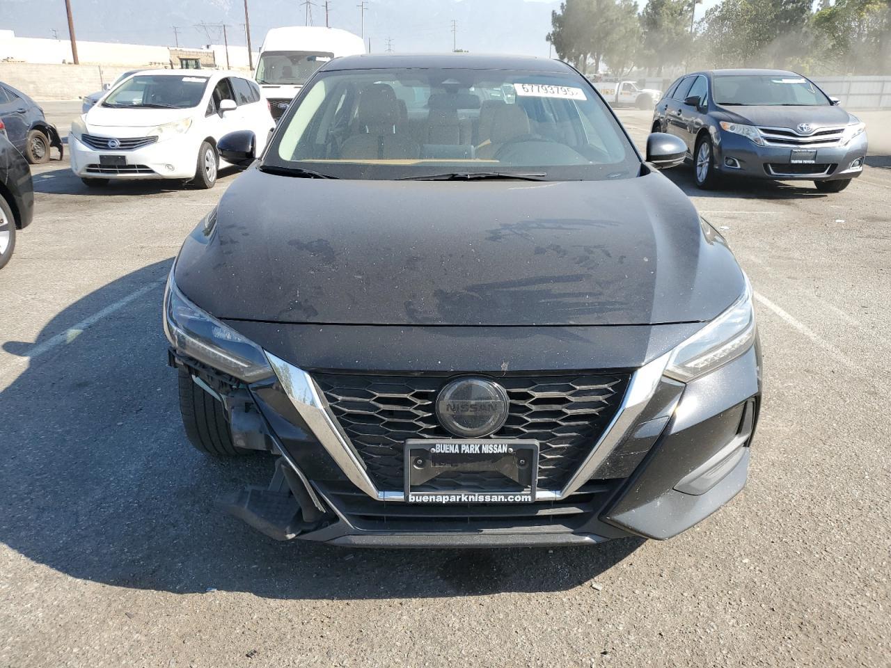 2020 Nissan Sentra - zdjęcie 5