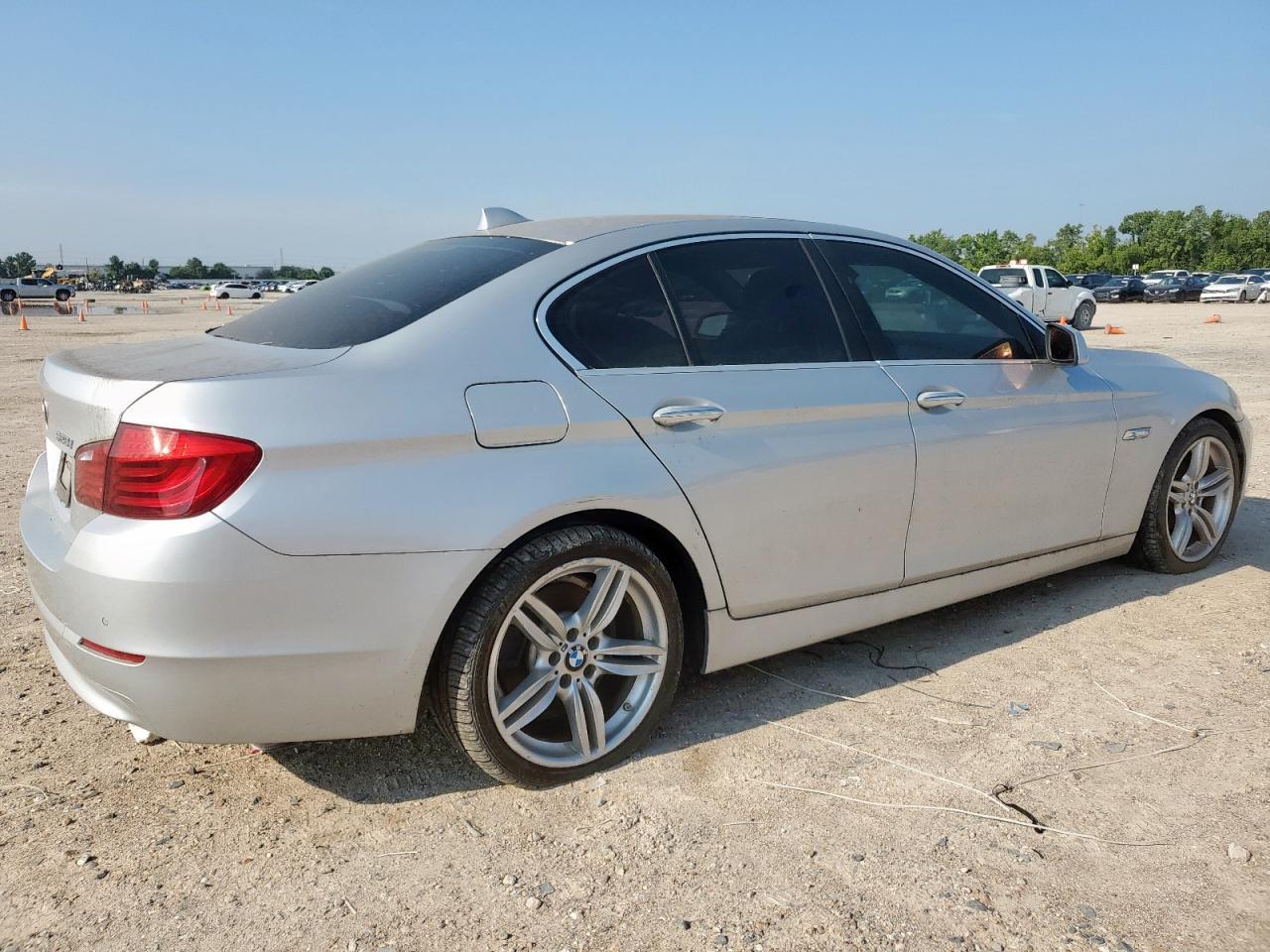 2013 BMW 528 I - zdjęcie 3