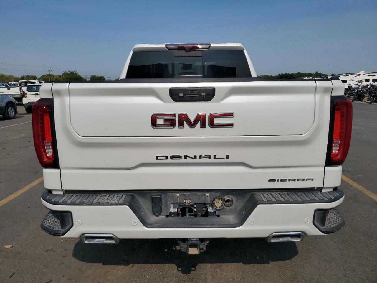 2023 GMC Sierra K1500 Denali - zdjęcie 6