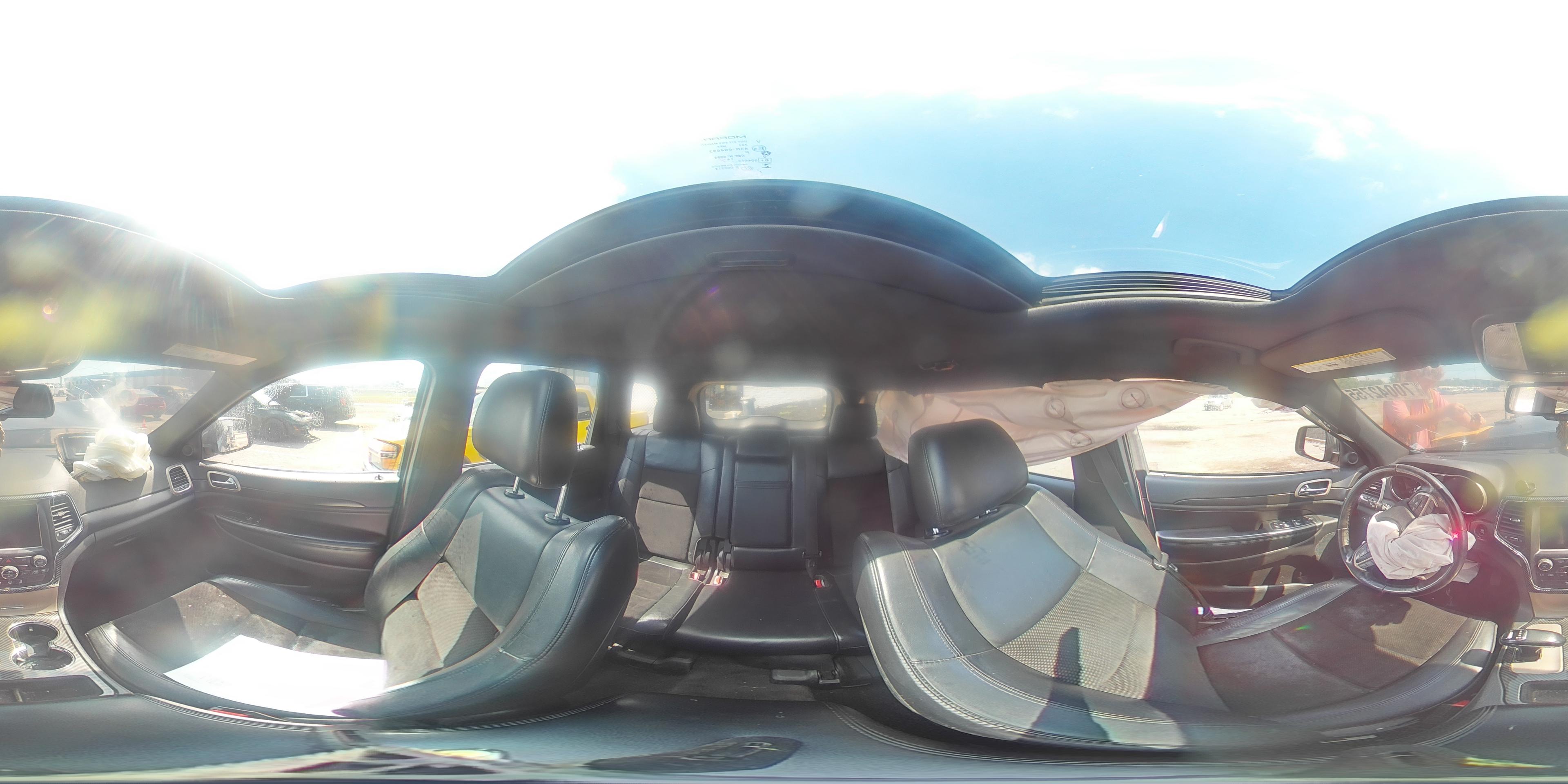 2015 Jeep Grand Cherokee Laredo - zdjęcie 15