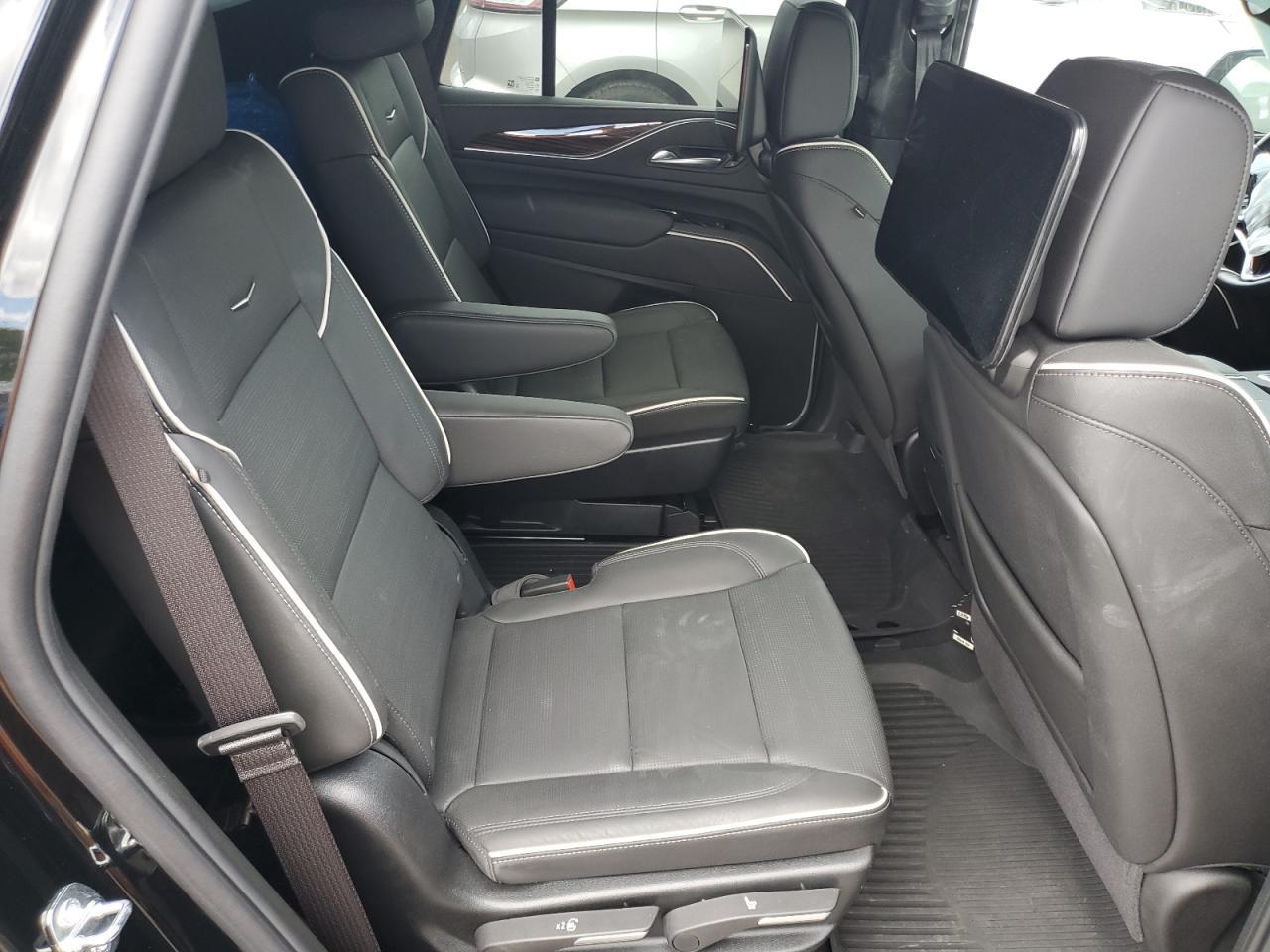 2024 Cadillac Escalade - zdjęcie 11