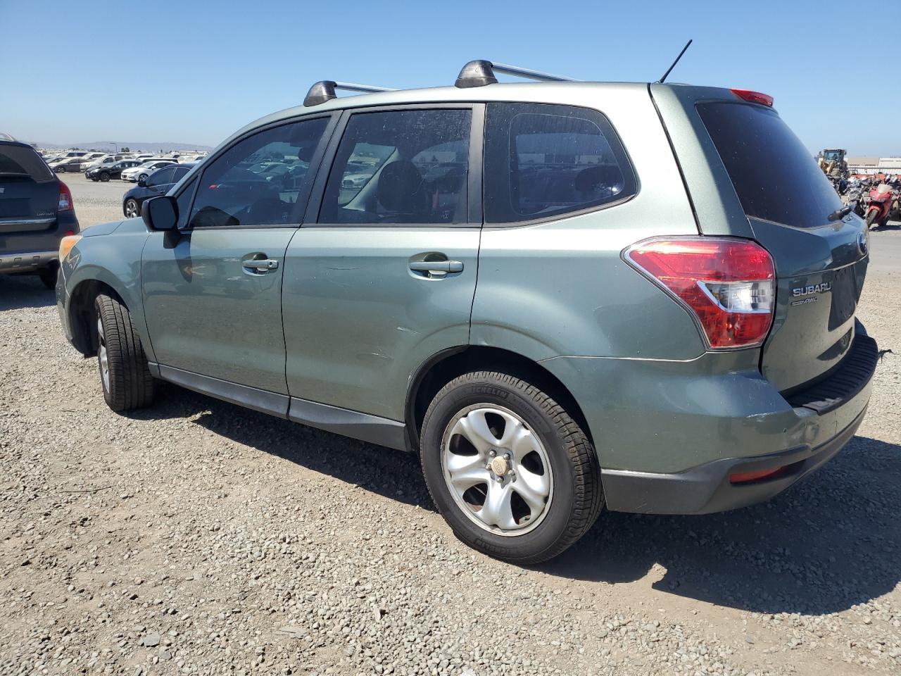 2014 Subaru Forester 2.5I - zdjęcie 2