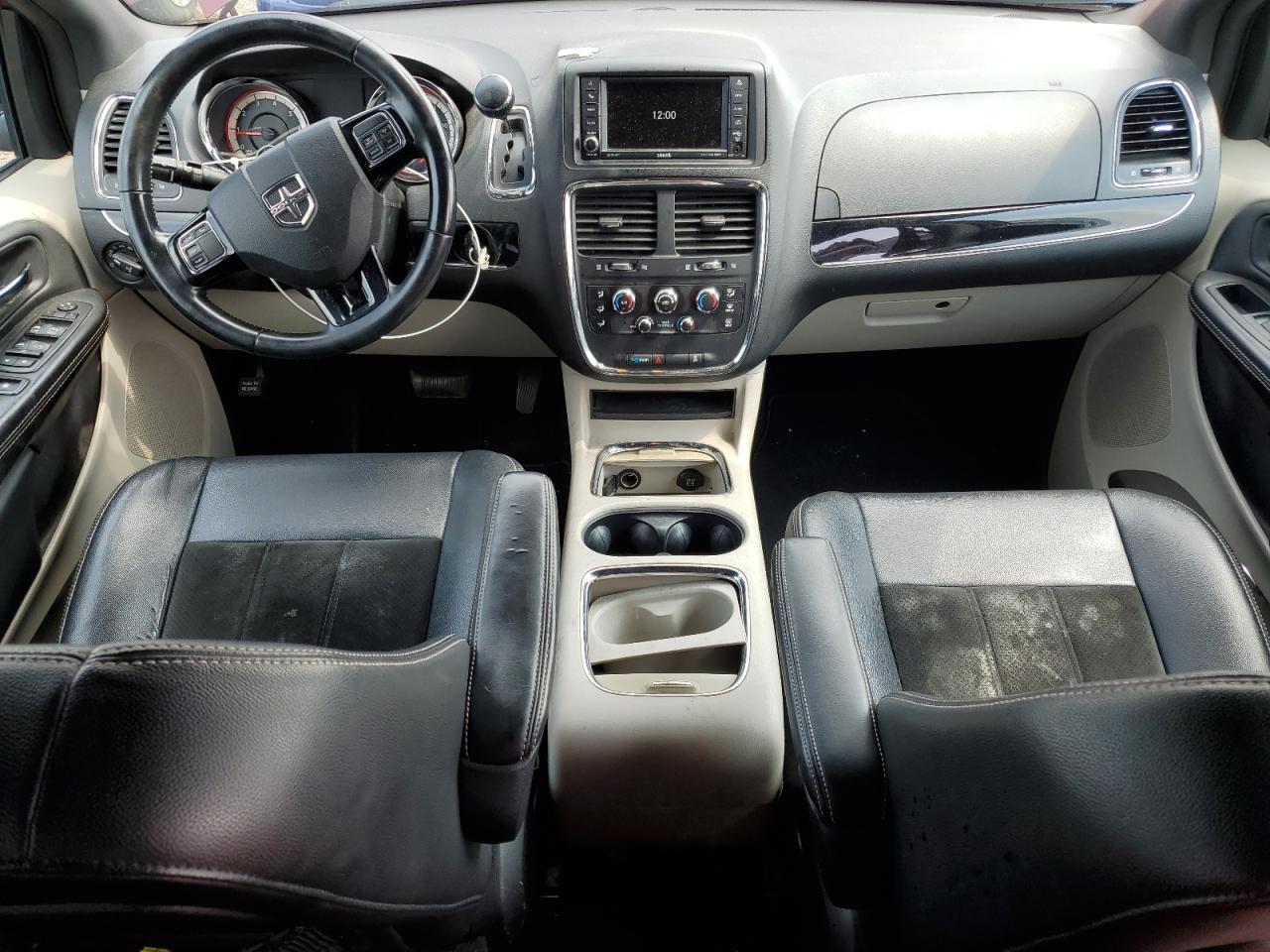 2017 Dodge Caravan - zdjęcie 8