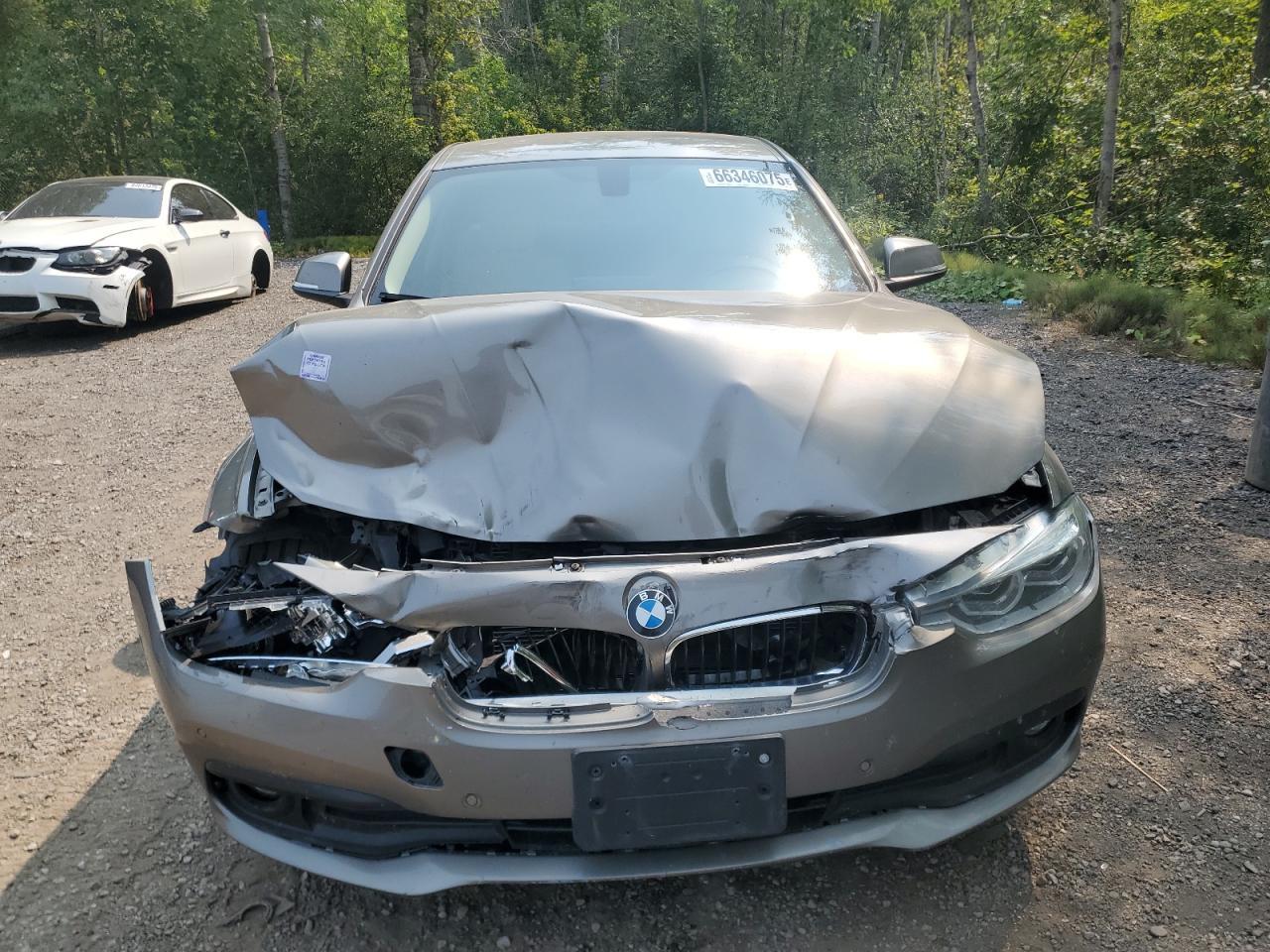 2017 BMW Seria 3 320i - zdjęcie 5