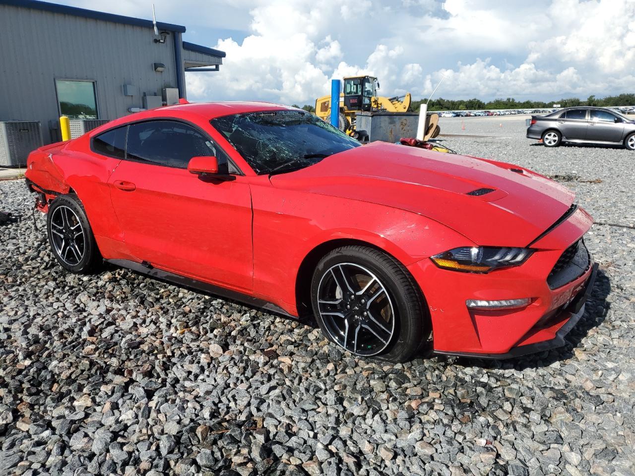 2023 Ford Mustang - zdjęcie 4