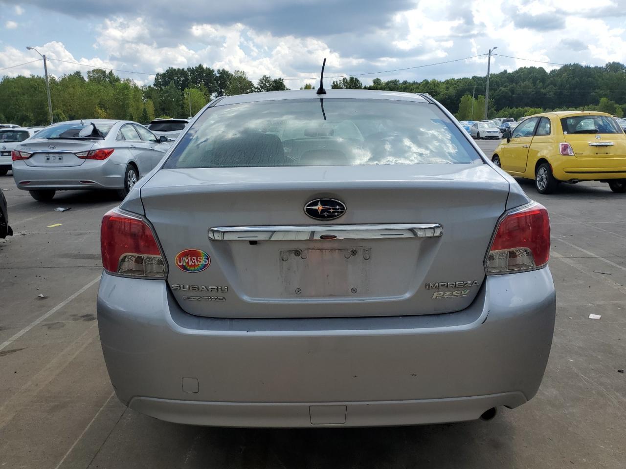 2014 Subaru Impreza - zdjęcie 6