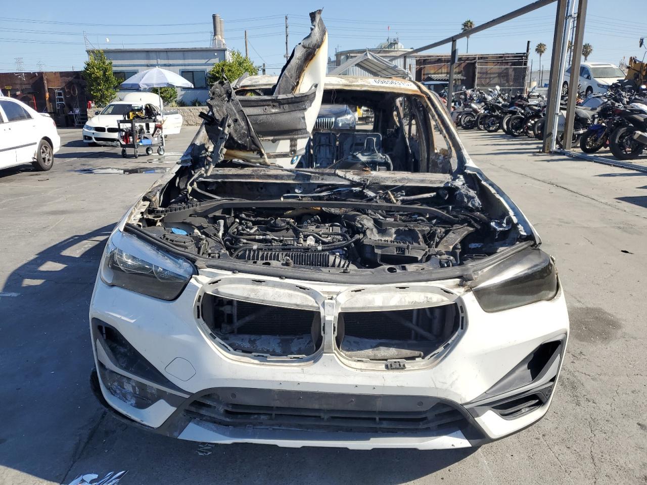 2020 BMW X1 xDrive28I - zdjęcie 5