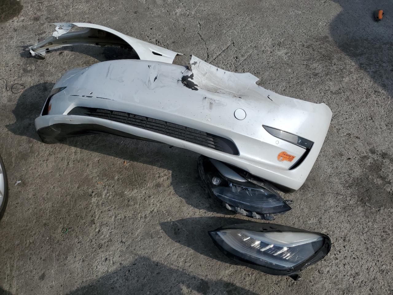 2019 Tesla Model 3 - zdjęcie 12