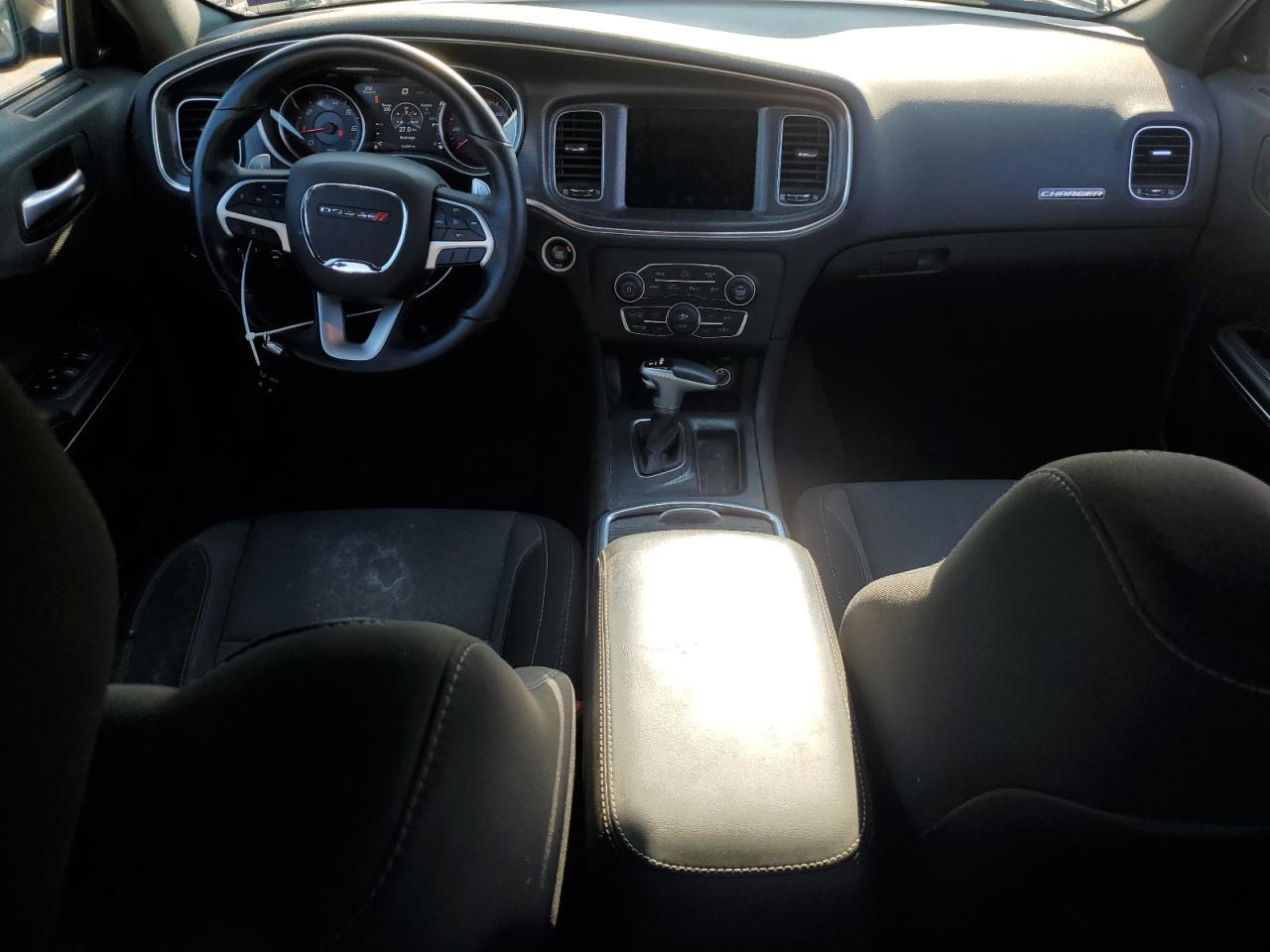 2018 Dodge Charger - zdjęcie 8